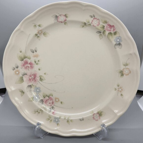 Pfaltzgraff Tea Rose 10” Scalloped Edge Plates - SET OF 4 - Picture 1 of 3